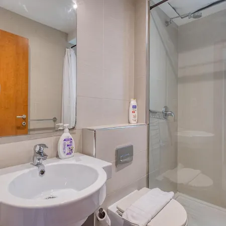 דירה New! 1 Bedroom In The Heart Of St Julians *