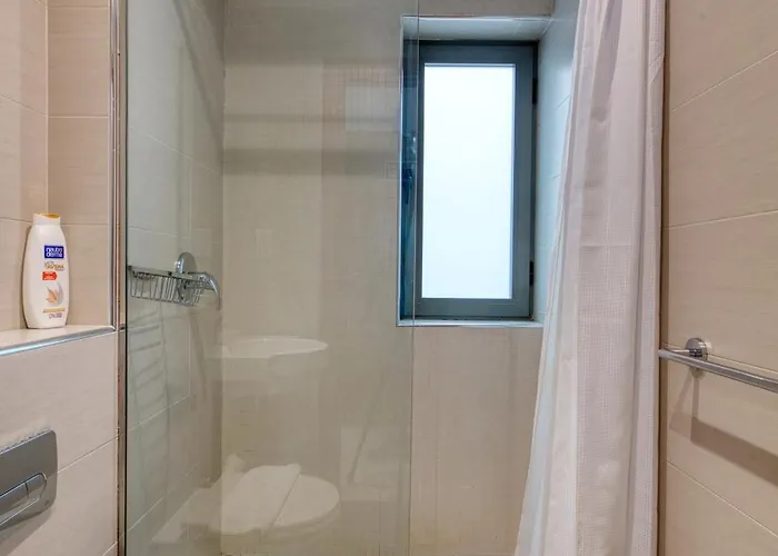 New! 1 Bedroom In The Heart Of St Julians 公寓 *