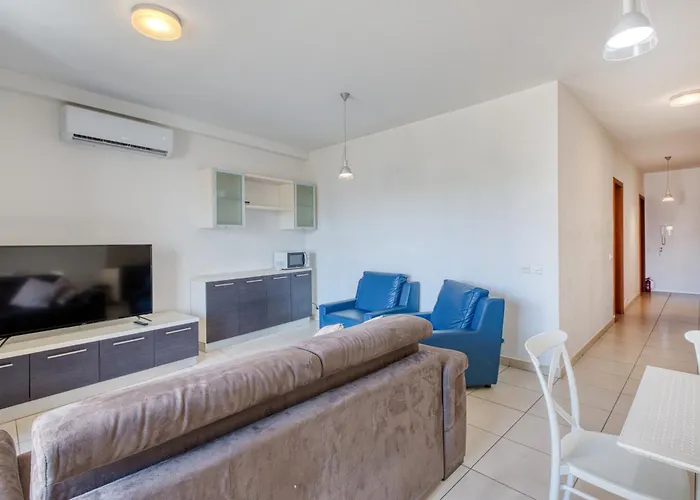 New! 1 Bedroom In The Heart Of St Julians Saint Julian's